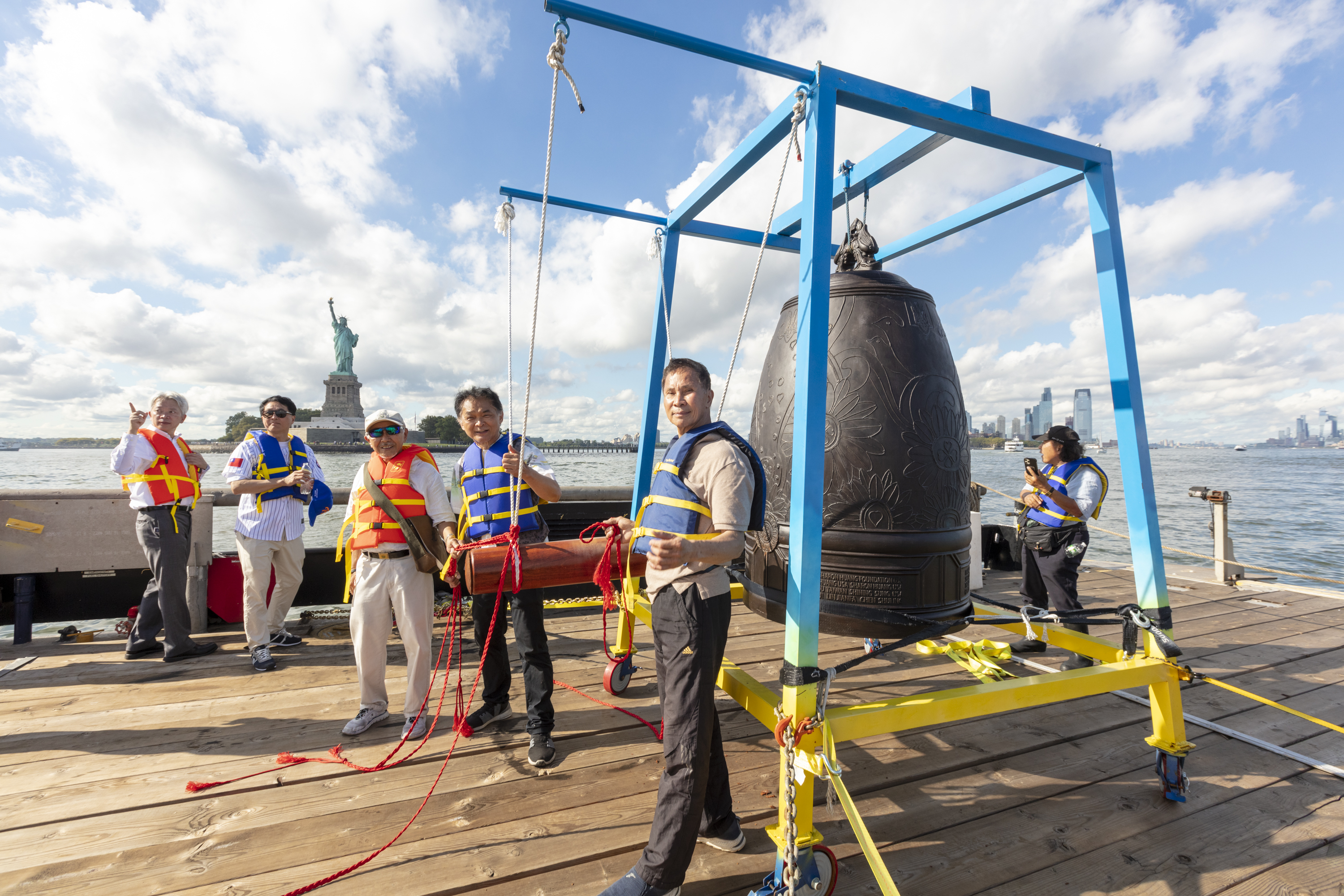 RUfdEWqodwCM-2026.09.13-Ringing-the-Sound-of-Peace_for-press-9